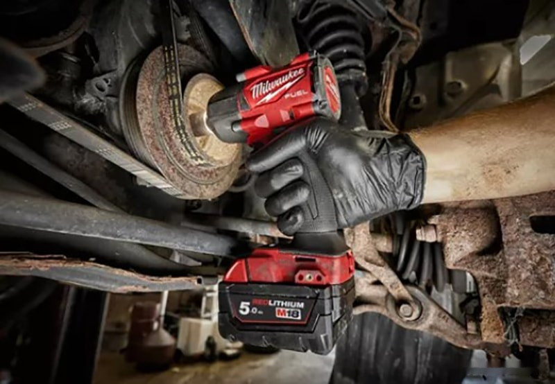 Гайковерт Milwaukee M18 FMTIW2F12-502X 4933478450 (с 2-мя АКБ, кейс) Гайковерт Milwaukee M18 FMTIW2F12-502X 4933478450 (с 2-мя АКБ, кейс)