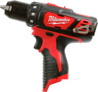 Milwaukee M12 M12BPP4A-202B 4933441240 (шуруповерт, винтоверт, фонарик, сабельная пила, 2 АКБ, сумка)