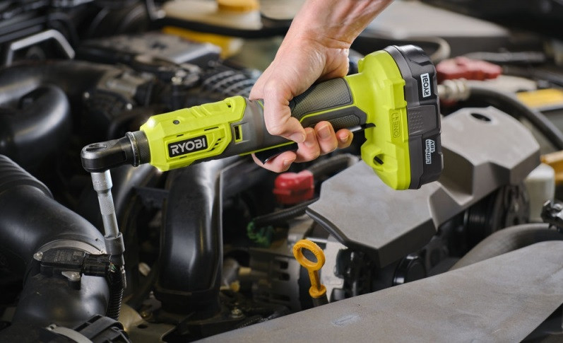 Угловая дрель Ryobi R18RW2-0 5133004833 (без АКБ) Угловая дрель Ryobi R18RW2-0 5133004833 (без АКБ)