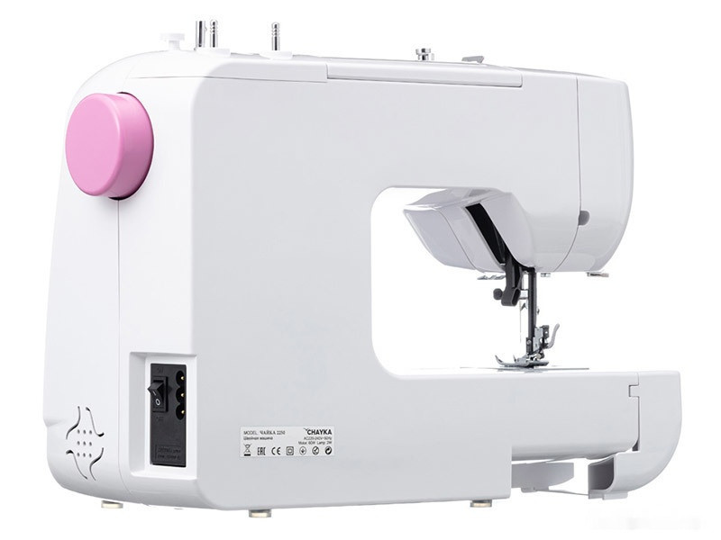Электромеханическая швейная машина Chayka 2250 Электромеханическая швейная машина Chayka 2250