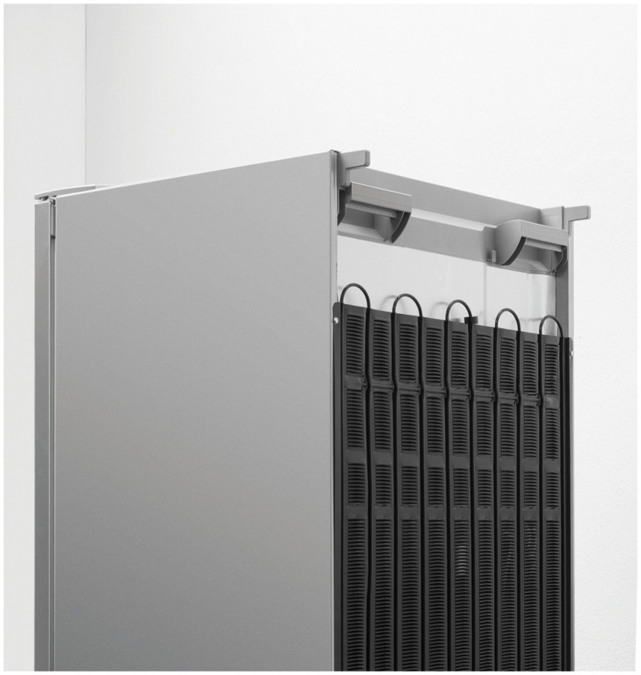 Морозильник Liebherr SGNesf 3063 Морозильник Liebherr SGNesf 3063