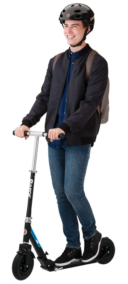 Самокат Razor A5 Air (черный) Самокат Razor A5 Air (черный)