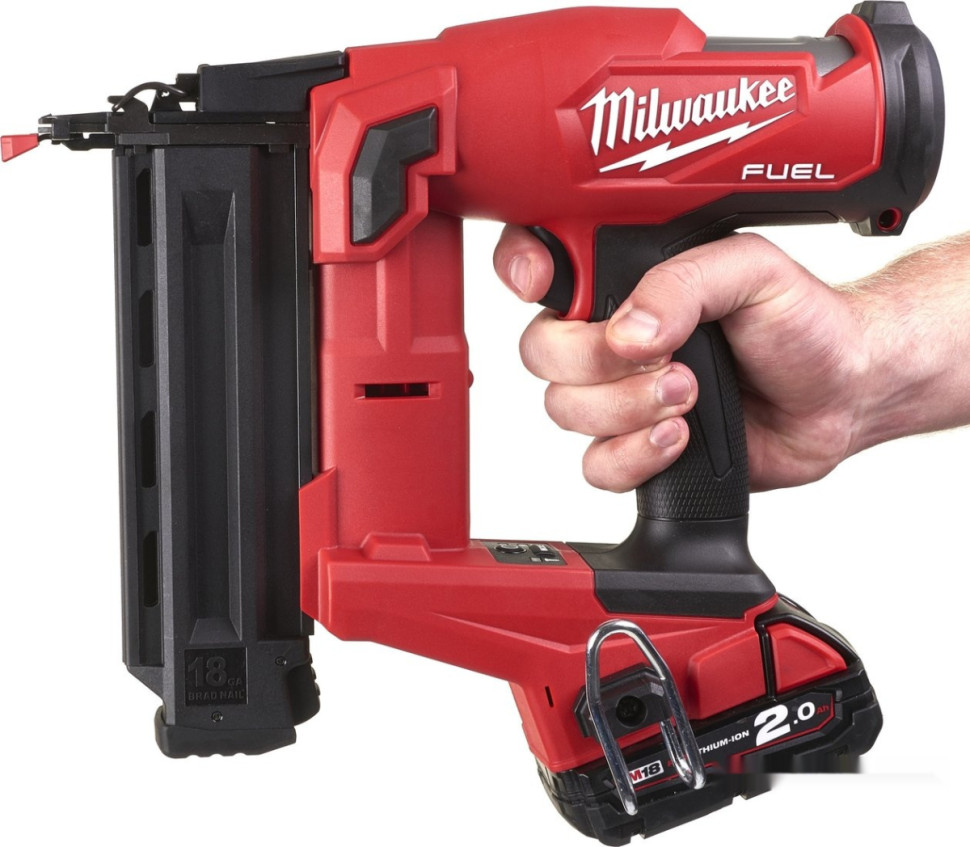 Гвоздезабиватель Milwaukee M18FN18GS-202X 4933471407 (с 2-мя АКБ, кейс)