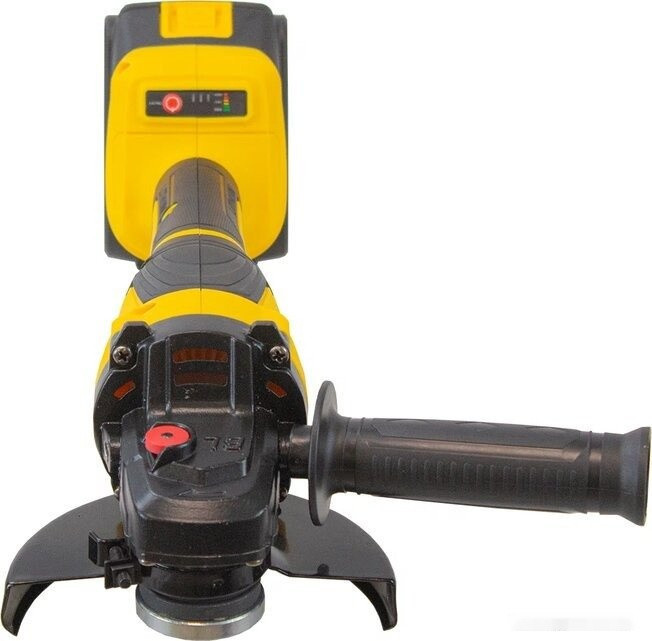 Угловая шлифмашина Edon AAG-21/125BL (с 2-мя АКБ, кейс) Угловая шлифмашина Edon AAG-21/125BL (с 2-мя АКБ, кейс)