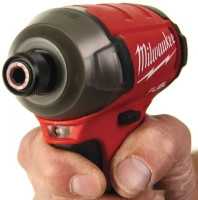 Винтоверт Milwaukee M18 FQID-0X FUEL 4933459187 (без АКБ, кейс)