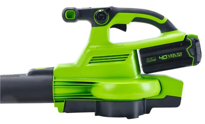 Ручная воздуходувка Greenworks GD40BVII 40V 2406907 (без АКБ) Ручная воздуходувка Greenworks GD40BVII 40V 2406907 (без АКБ)