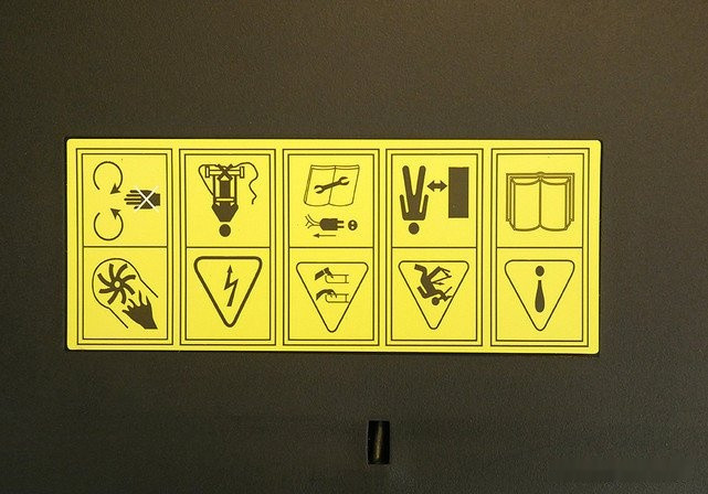 Газонокосилка Sturm EL2042 Газонокосилка Sturm EL2042