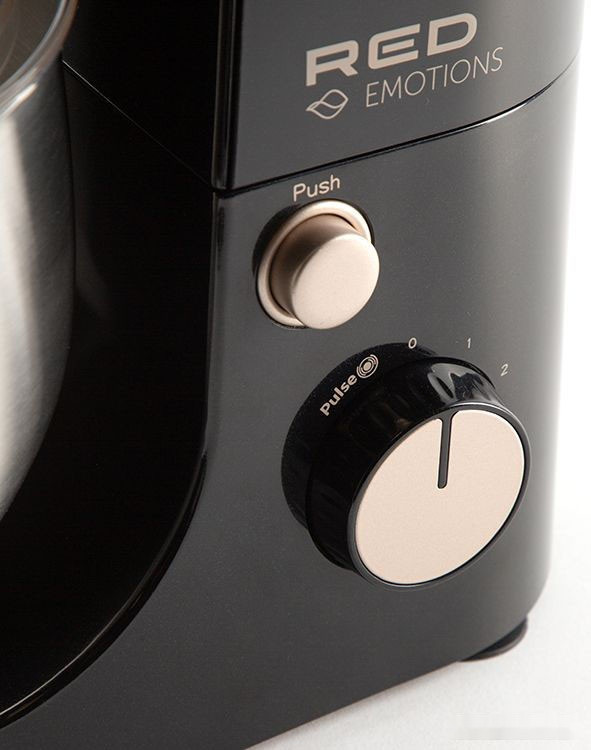 Кухонный комбайн RED Emotions RFM-537 Кухонный комбайн RED Emotions RFM-537