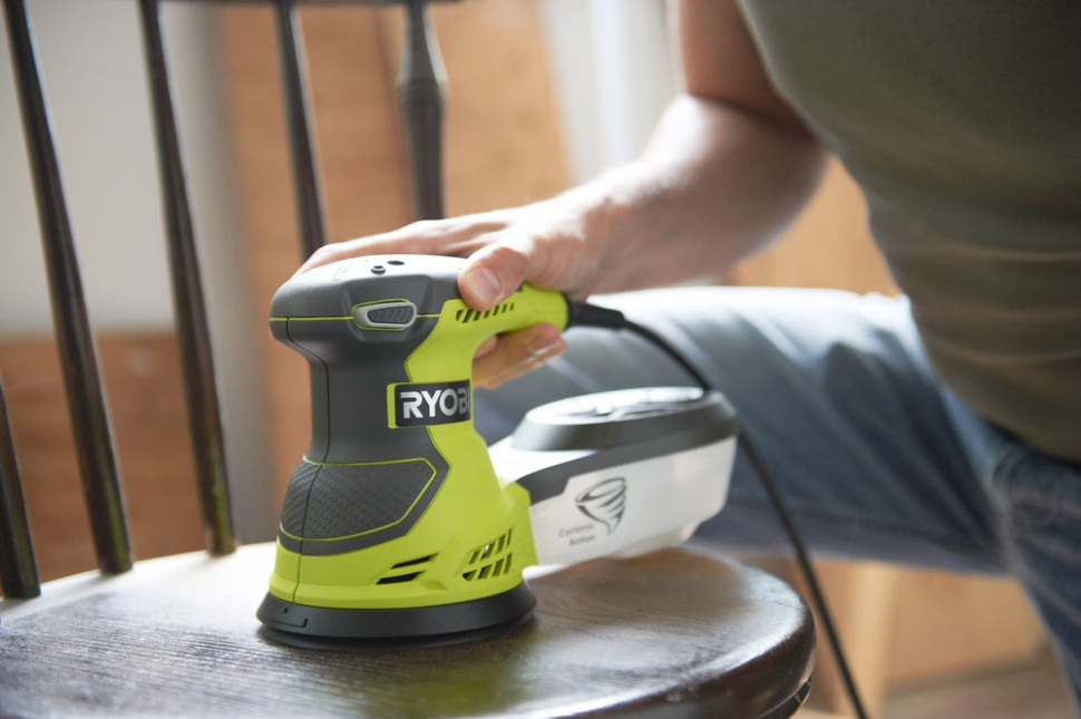 Шлифовальная машина Ryobi ROS300A