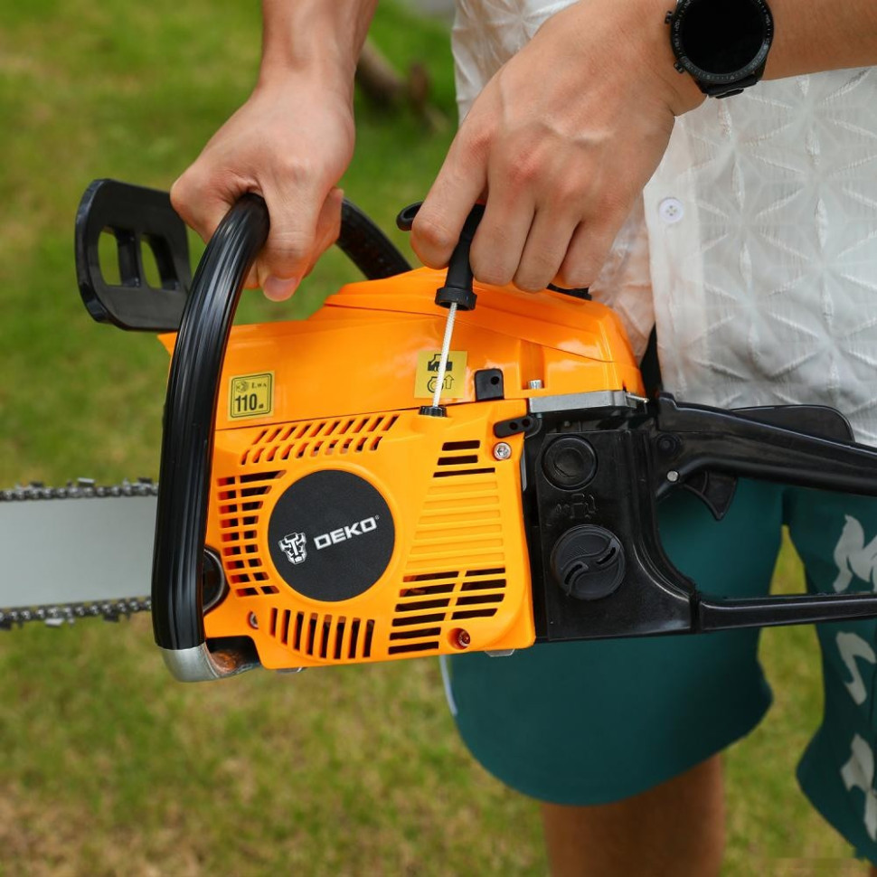 Бензопила Deko DKCHS 52-18 065-1223 Бензопила Deko DKCHS 52-18 065-1223