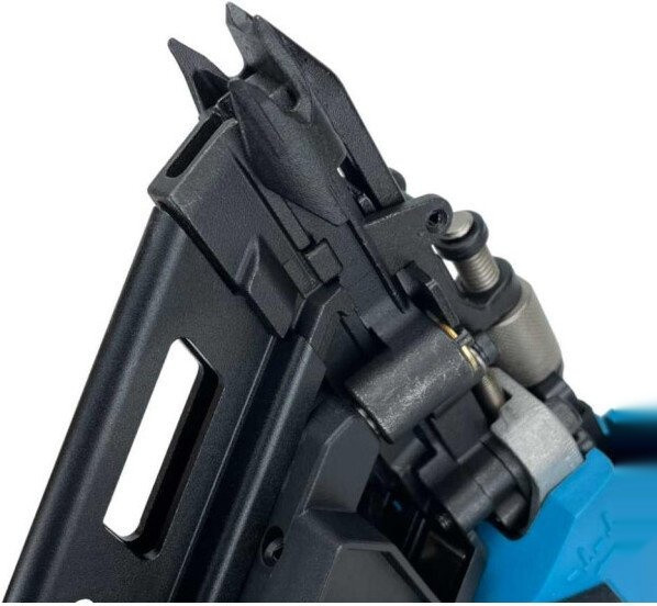 Гвоздезабиватель Toua DCFN3490 (с 2-мя АКБ, сумка) Гвоздезабиватель Toua DCFN3490 (с 2-мя АКБ, сумка)