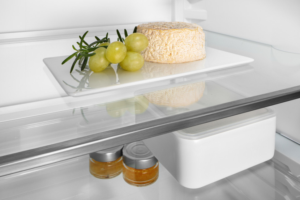 Холодильник Liebherr CBNsfd 5723 Plus BioFresh Холодильник Liebherr CBNsfd 5723 Plus BioFresh