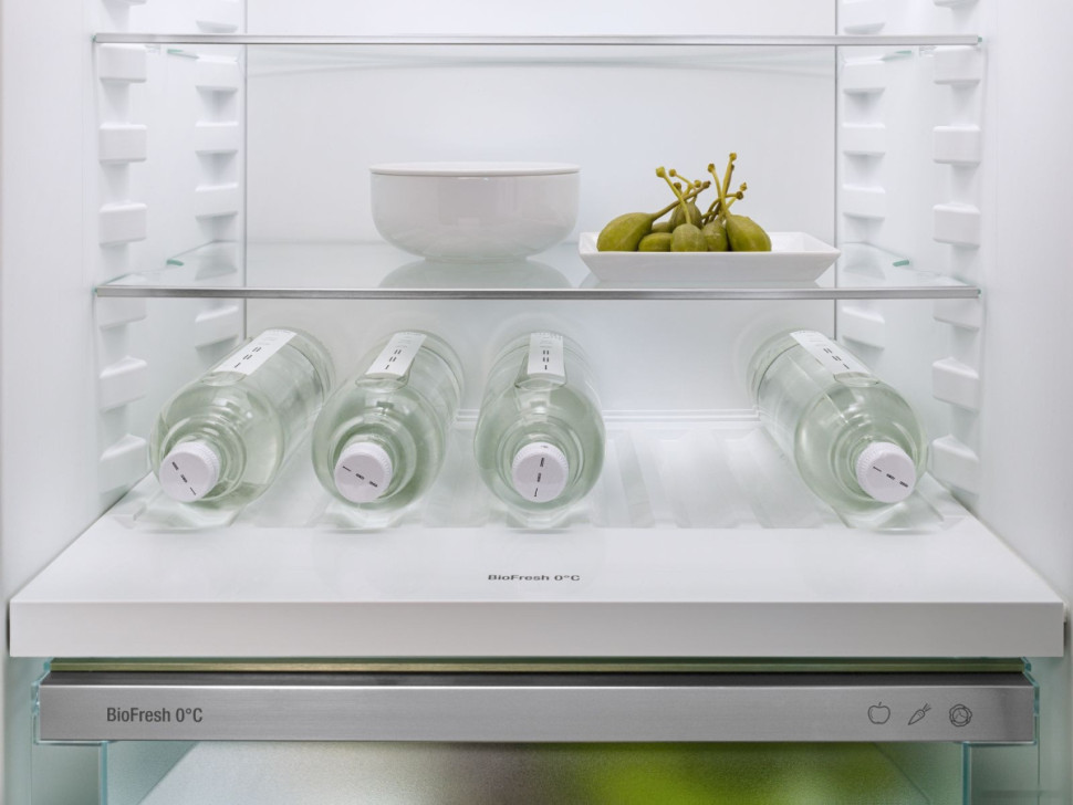 Холодильник Liebherr CBNsfd 5723 Plus BioFresh Холодильник Liebherr CBNsfd 5723 Plus BioFresh