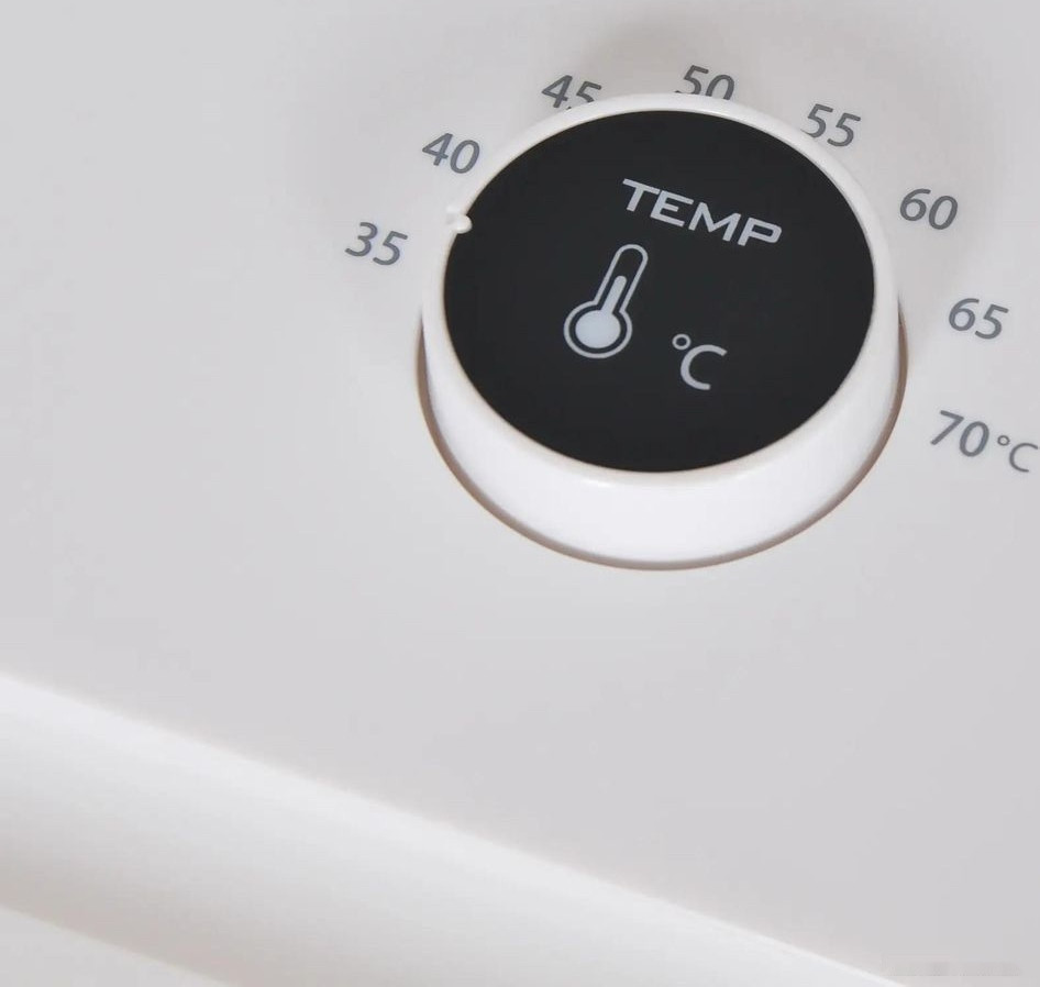 Сушилка для овощей и фруктов StarWind SFD6431 Сушилка для овощей и фруктов StarWind SFD6431