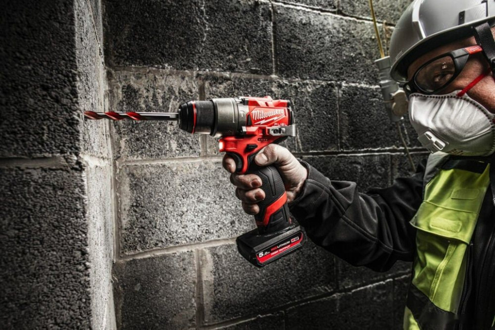Аккумулятор для инструмента Milwaukee M12 M12HB5 4932480165 (12В/5 Ач) Аккумулятор для инструмента Milwaukee M12 M12HB5 4932480165 (12В/5 Ач)