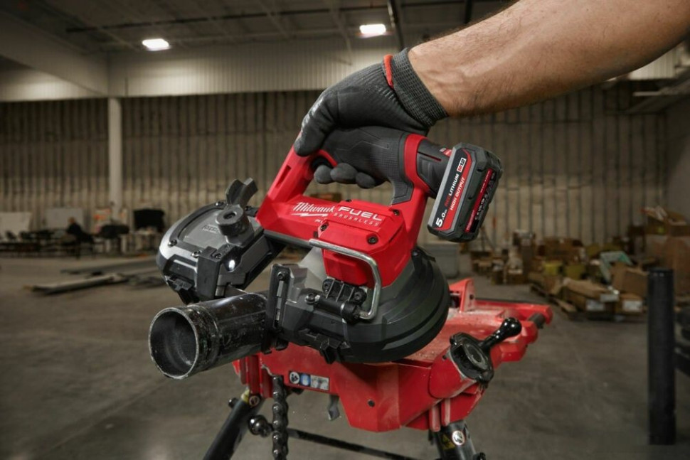Аккумулятор для инструмента Milwaukee M12 M12HB5 4932480165 (12В/5 Ач) Аккумулятор для инструмента Milwaukee M12 M12HB5 4932480165 (12В/5 Ач)