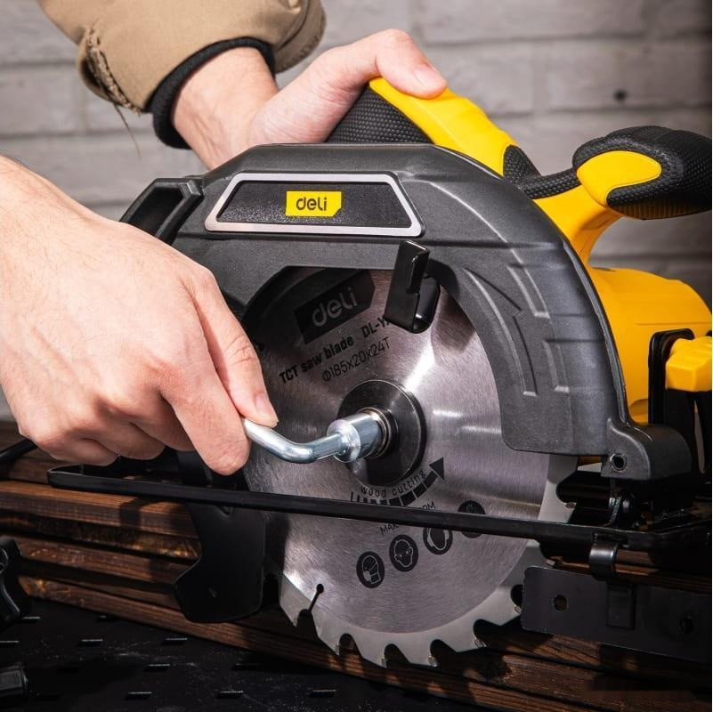 Дисковая (циркулярная) пила Deli DL-YJ185-E1 103011 Дисковая (циркулярная) пила Deli DL-YJ185-E1 103011