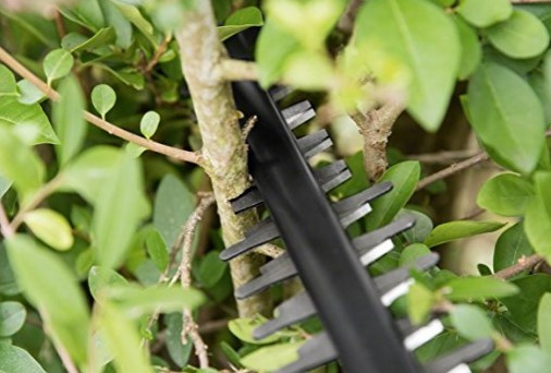 Аккумуляторный кусторез Bosch AHS 50-20 Li Аккумуляторный кусторез Bosch AHS 50-20 Li