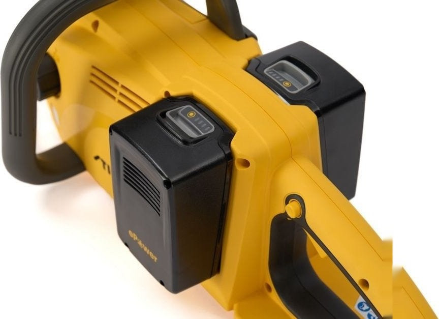 Аккумуляторная пила Stiga CS 300e 273404501/ST1 (с 2-мя АКБ) Аккумуляторная пила Stiga CS 300e 273404501/ST1 (с 2-мя АКБ)