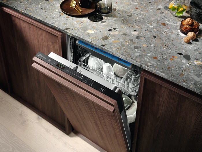 Посудомоечная машина Electrolux EEA13100L Посудомоечная машина Electrolux EEA13100L