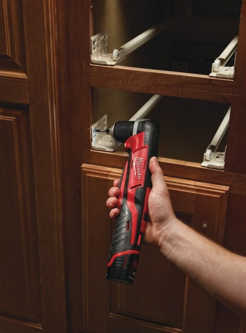 Дрель безударная Milwaukee C12 RAD-202B Дрель безударная Milwaukee C12 RAD-202B