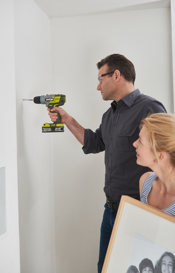 Дрель-шуруповерт Ryobi R18PDBL-0 Дрель-шуруповерт Ryobi R18PDBL-0