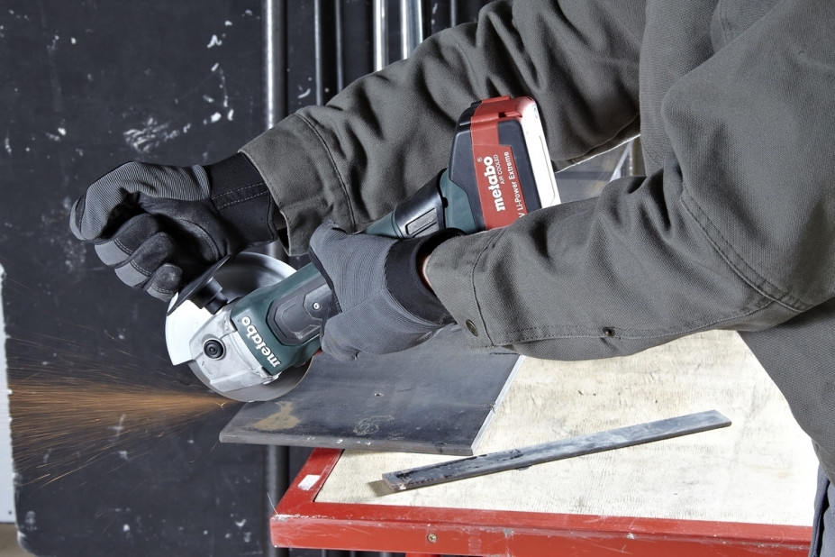 Угловая шлифмашина Metabo W 18 LTX 125 Quick