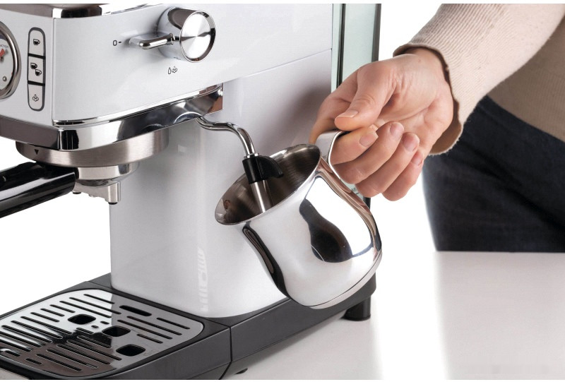 Рожковая помповая кофеварка Ariete Espresso Slim Moderna 1381/14 Рожковая помповая кофеварка Ariete Espresso Slim Moderna 1381/14