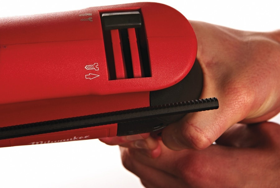 Безударная дрель Milwaukee DE 13 RP 4933409194 Безударная дрель Milwaukee DE 13 RP 4933409194