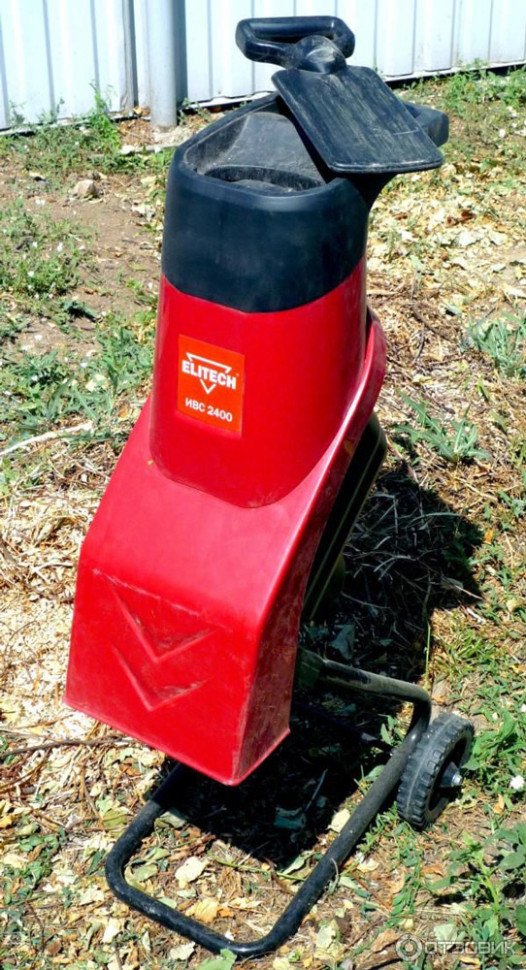 Электрический измельчитель Elitech ИВС 2400 Электрический измельчитель Elitech ИВС 2400