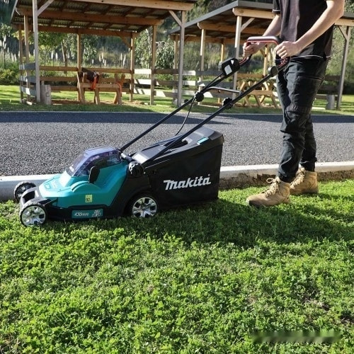 Газонокосилка Makita DLM432CT2 (с 2-мя АКБ)