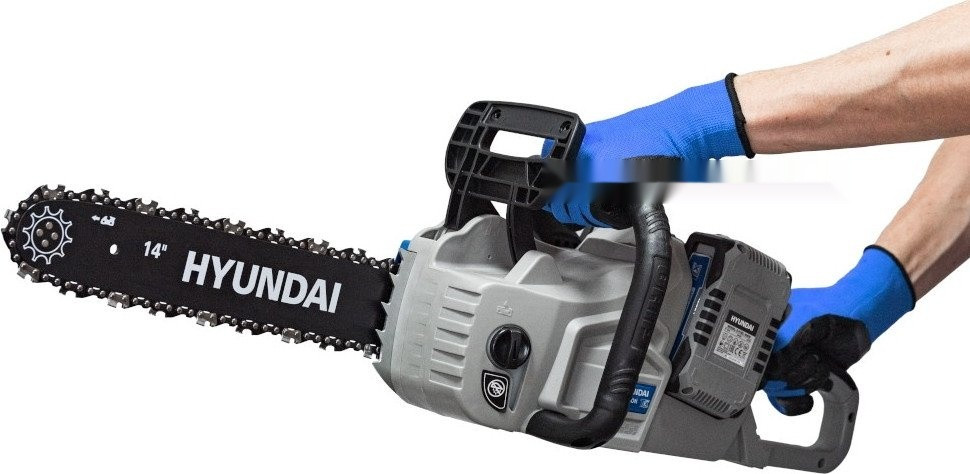 Аккумуляторная пила Hyundai X-404iON (без АКБ) Аккумуляторная пила Hyundai X-404iON (без АКБ)