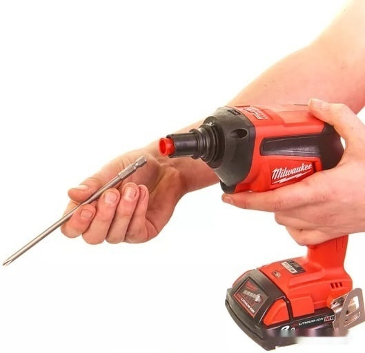 Шуруповерт для гипсокартона Milwaukee M18 FSGC-202X 4933459199 (с 2-мя АКБ, кейс) Шуруповерт для гипсокартона Milwaukee M18 FSGC-202X 4933459199 (с 2-мя АКБ, кейс)