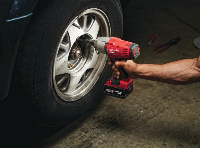 Гайковерт ударный Milwaukee HD18 HIW-0 Гайковерт ударный Milwaukee HD18 HIW-0