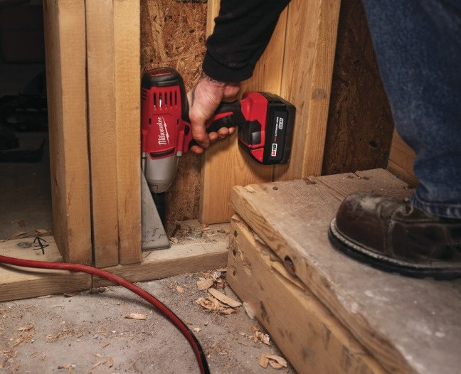 Гайковерт ударный Milwaukee HD18 HIW-0 Гайковерт ударный Milwaukee HD18 HIW-0