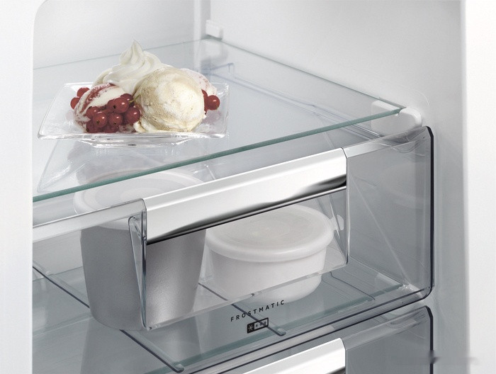 Морозильник AEG ABE818F6NC Морозильник AEG ABE818F6NC