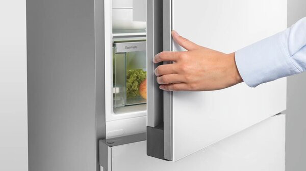 Однокамерный холодильник Liebherr SRbdd 5220 Plus Однокамерный холодильник Liebherr SRbdd 5220 Plus