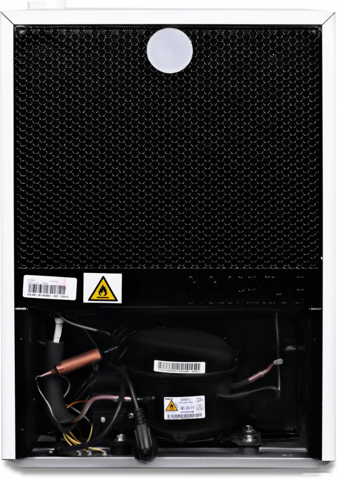 Однокамерный холодильник Hyundai CO1002 Однокамерный холодильник Hyundai CO1002