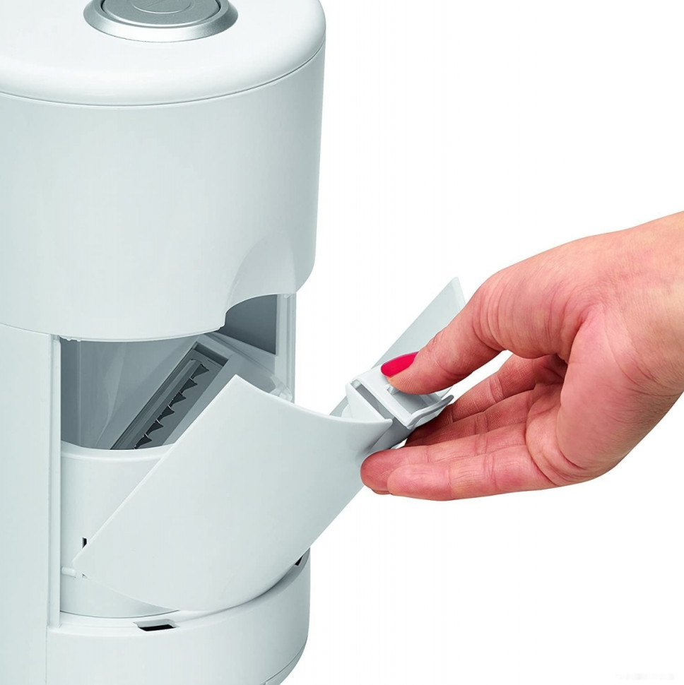 Кухонный комбайн Clatronic ME 3673 Кухонный комбайн Clatronic ME 3673