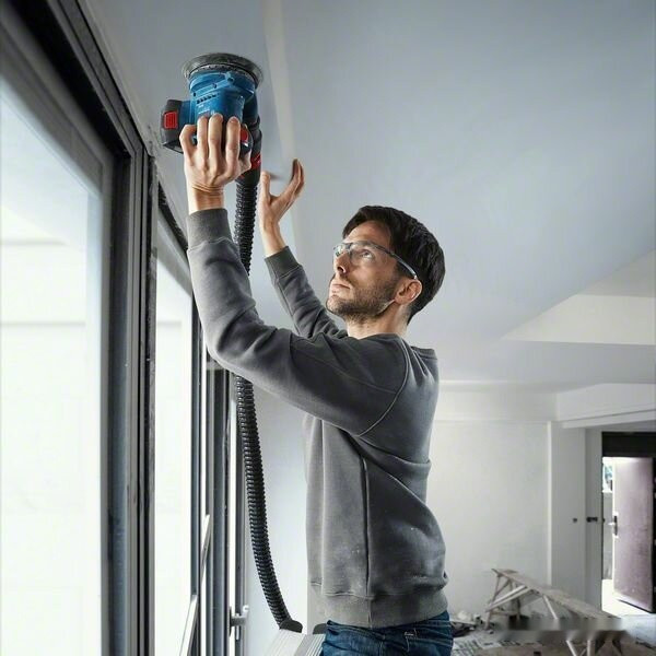 Шлифовальная машина Bosch GEX 185-LI Professional 06013A5021 (с 1-м АКБ, кейс) Шлифовальная машина Bosch GEX 185-LI Professional 06013A5021 (с 1-м АКБ, кейс)