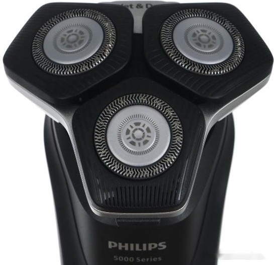 Электробритва мужская Philips S5898/35