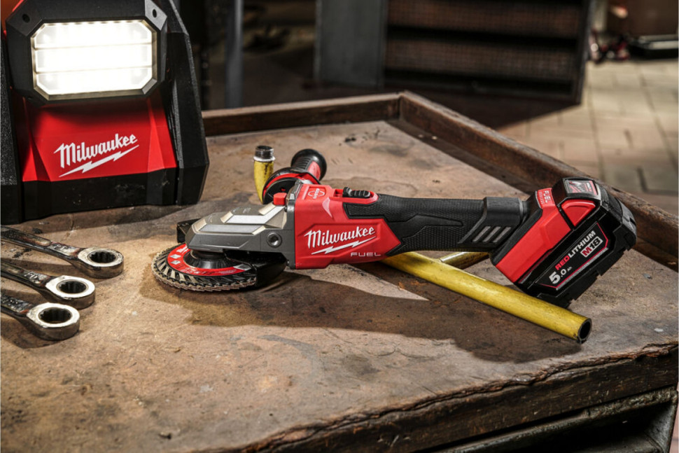 Угловая шлифмашина Milwaukee M18 Fuel FSAGF125XB-0X 4933478438 (без АКБ, кейс)