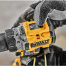 Дрель-шуруповерт DeWALT DCD800H2T (с 2-мя АКБ 5 Ач, кейс) Дрель-шуруповерт DeWALT DCD800H2T (с 2-мя АКБ 5 Ач, кейс)