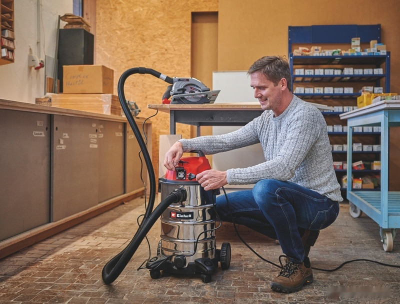 Промышленный пылесос Einhell TC-VC 1930 SA Kit 2342230 Промышленный пылесос Einhell TC-VC 1930 SA Kit 2342230