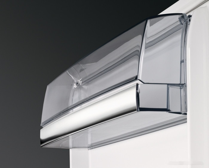 Холодильник AEG SCB819E8TS Холодильник AEG SCB819E8TS