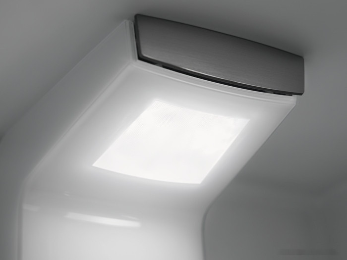 Холодильник AEG SCB819E8TS Холодильник AEG SCB819E8TS