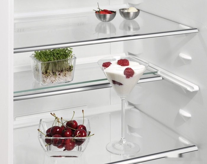 Холодильник AEG SCB819E8TS Холодильник AEG SCB819E8TS