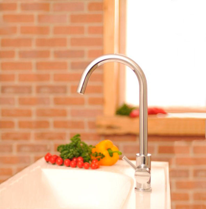 Смеситель Ravak KM 016.00 Смеситель Ravak KM 016.00