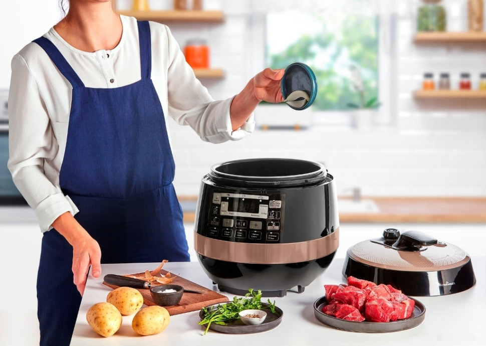 Мультиварка Moulinex CE430A32 Мультиварка Moulinex CE430A32