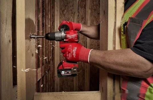 Дрель-шуруповерт Milwaukee M18 ONEDD2-502X 4933464525 (с 2-мя АКБ, кейс)